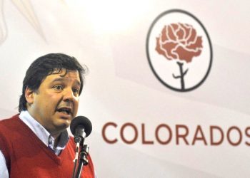 Reclamos variopintos de los colorados al gobierno