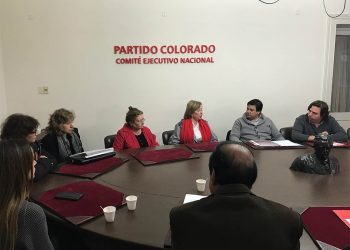 Colorados recibieron a ministra de Educación