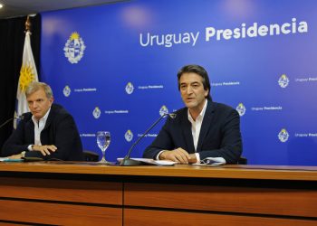 Autoridades de Secretaría Nacional del Deporte, Sebastián Bauzá y Pablo Ferrari, en conferencia de prensa