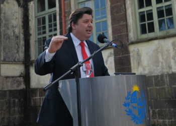 Adrián Peña