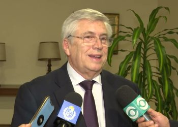 Declaraciones del ministro de Turismo, Tabaré Viera