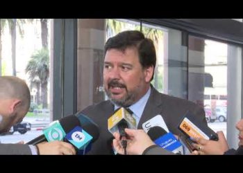 Declaraciones del ministro de Ambiente, Adrián Peña