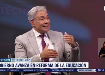 «De nada sirve tener excelentes planes si eso no se trasmite al aula; ese es el gran desafío que tenemos», dijo Robert Silva