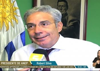 El presidente del Codicen de la ANEP, Robert Silva, valoró los aportes del colectivo EDUY21