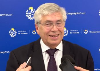 Declaraciones del ministro de Turismo, Tabaré Viera